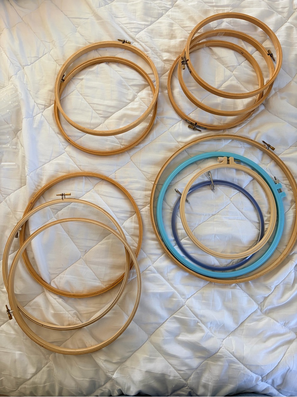 12 Embroidery Cross Stitch Hoops Lot Wood Plastic 7”–12”
